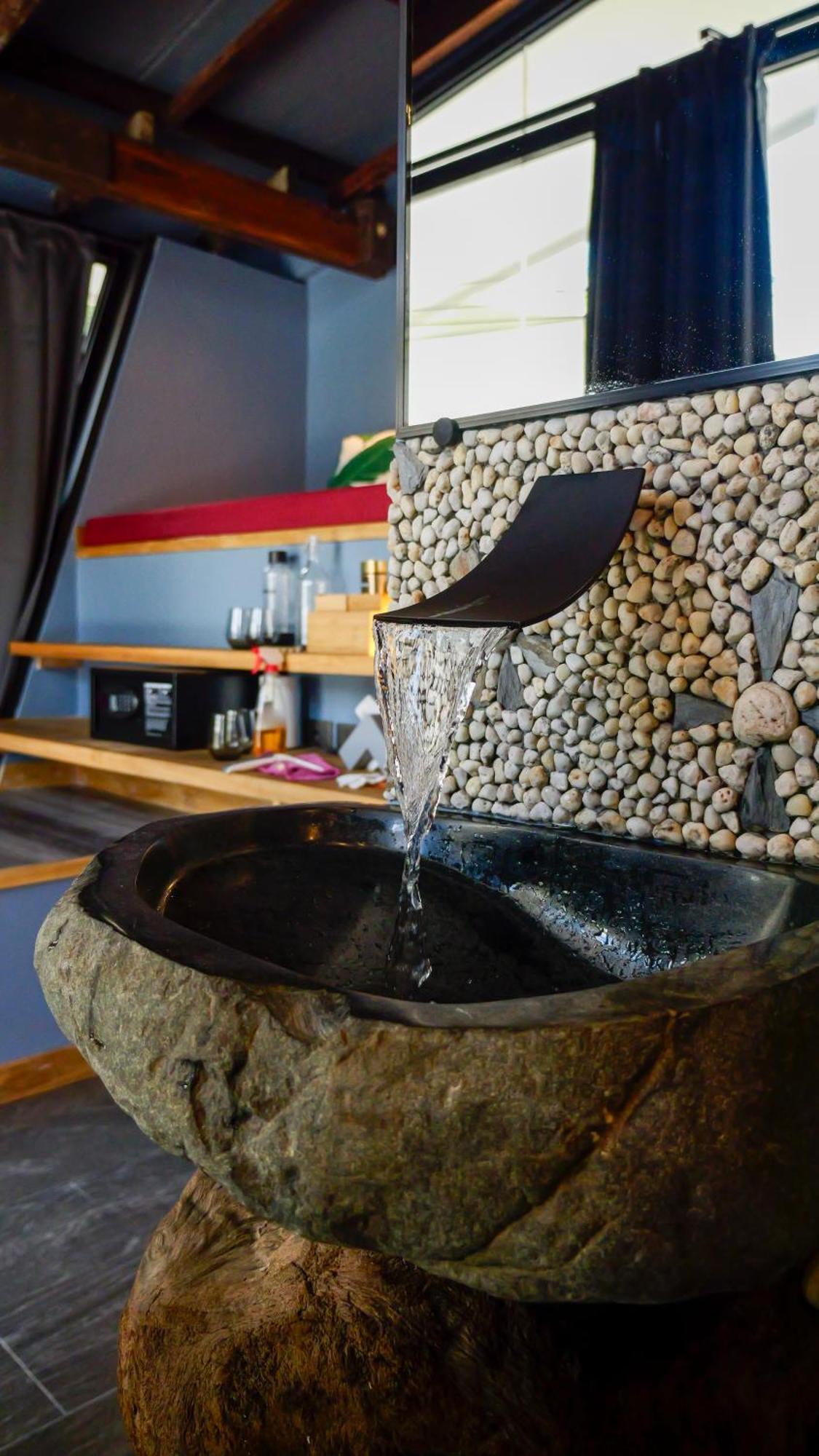 Rockinnest Hotel El Nido Extérieur photo